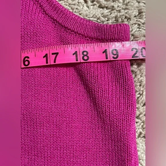 St. John Raspberry Pink 2-Piece Set Knit Sweater & Cardigan Size Large
